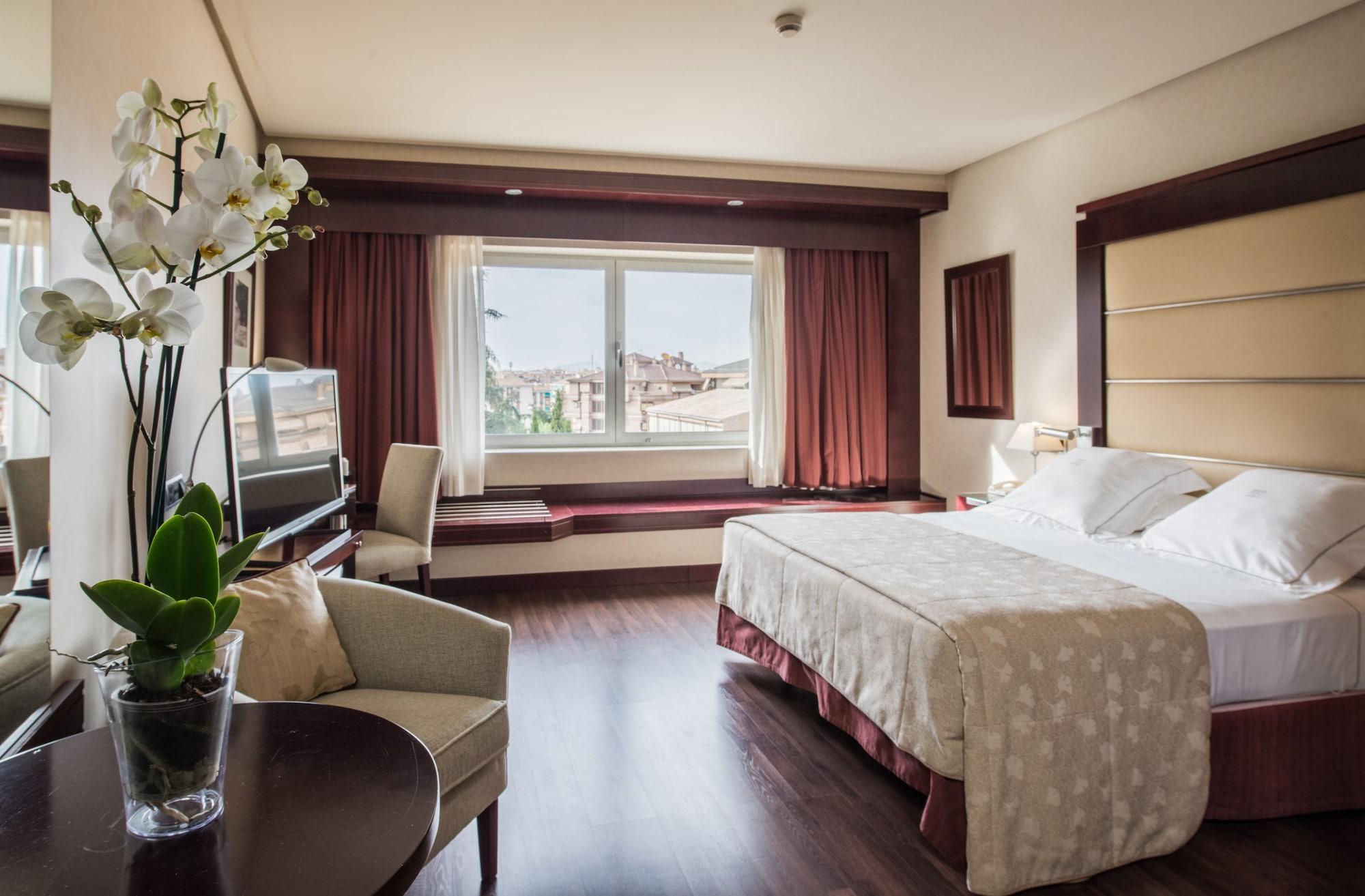 Hotel Andalucia Center Гранада Екстериор снимка