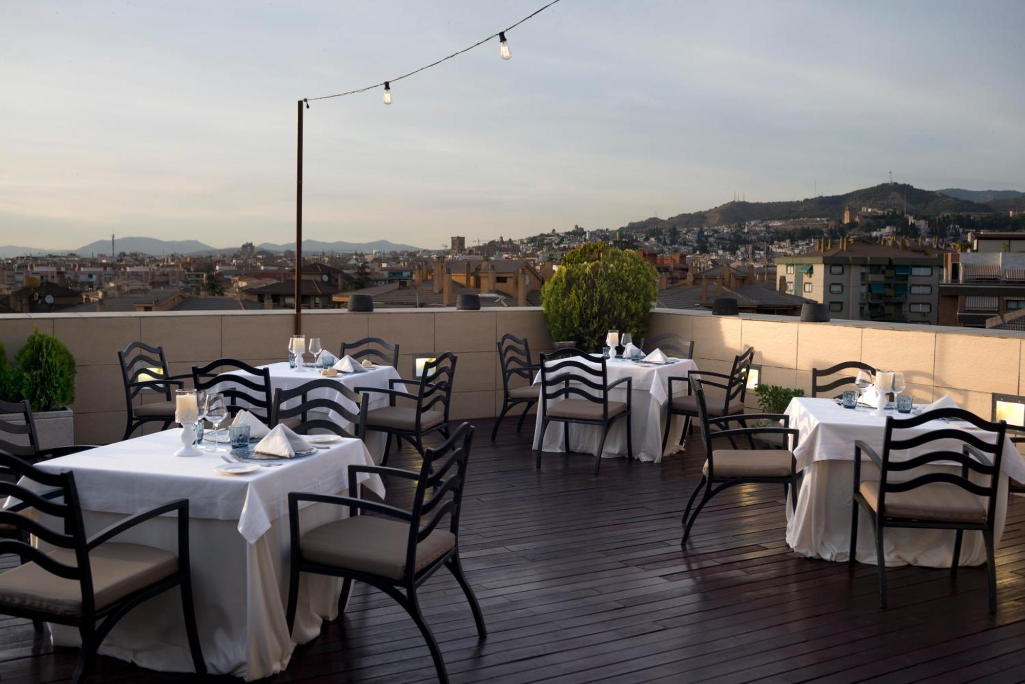 Hotel Andalucia Center Гранада Екстериор снимка